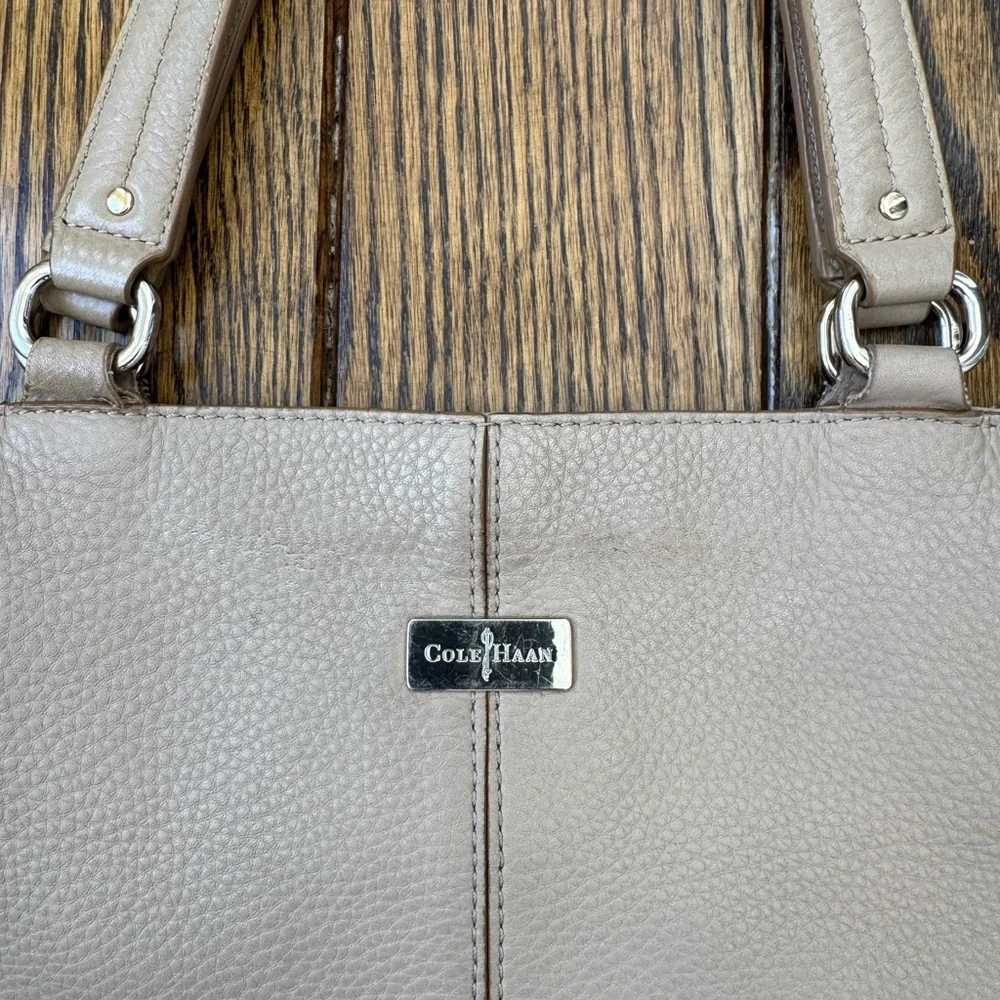 Cole Haan Elegant Beige Leather Tote Bag